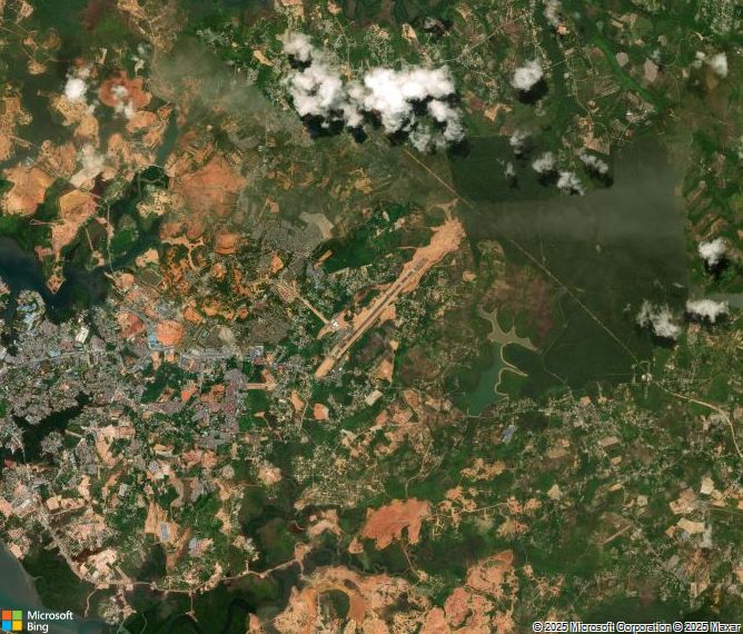 Взлётно-посадочная полоса Tanjung Pinang Raja Haji Fisabilillah Airport