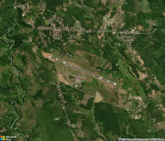 Взлётно-посадочная полоса Aek Godang Airport