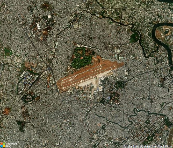 Взлётно-посадочная полоса Ho Chi Minh City International Airport