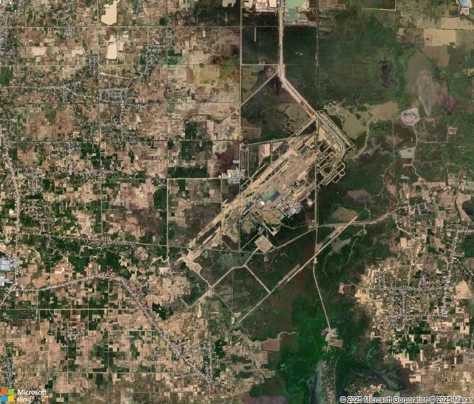Взлётно-посадочная полоса Phnom Penh Techo International Airport