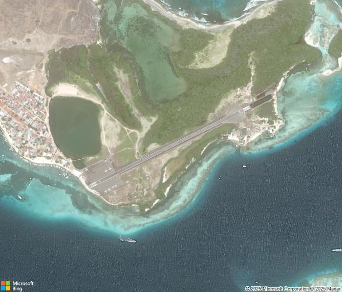 Взлётно-посадочная полоса Los Roques Airport