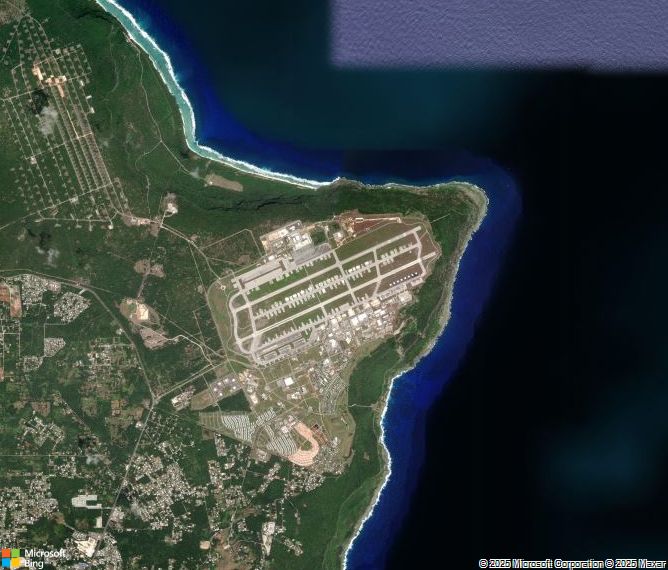 Взлётно-посадочная полоса Andersen Air Force Base