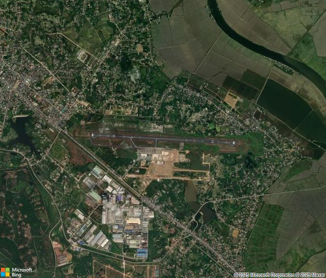 Взлётно-посадочная полоса Hue Phu Bai International Airport