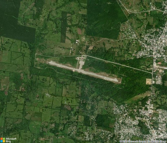 Взлётно-посадочная полоса Palenque International Airport