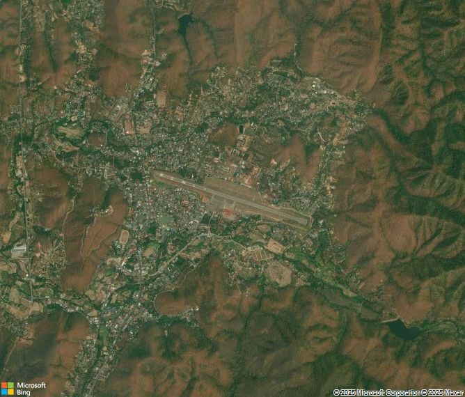 Взлётно-посадочная полоса Mae Hong Son Airport