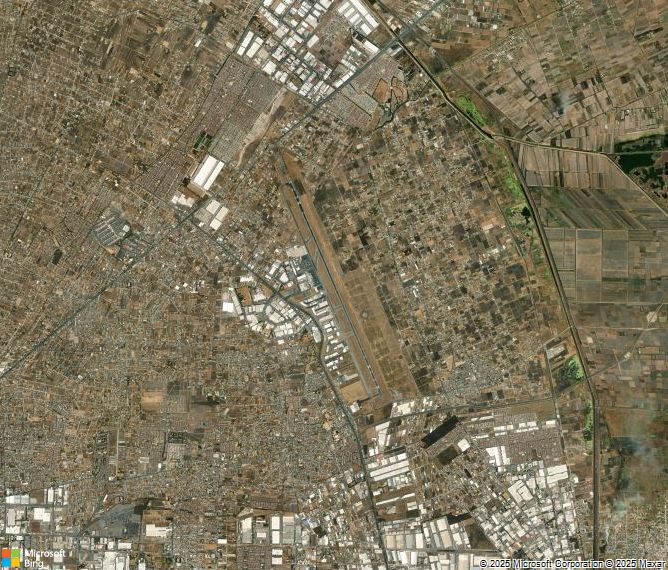 Взлётно-посадочная полоса Toluca International Airport