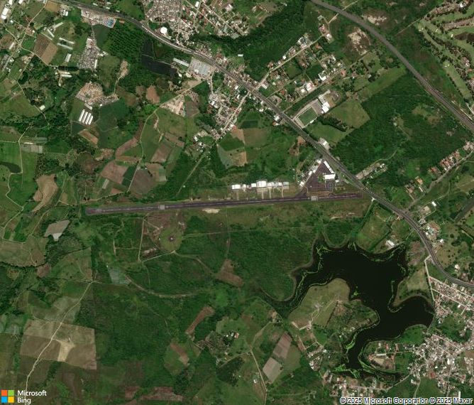 Взлётно-посадочная полоса El Lencero Jalapa Airport