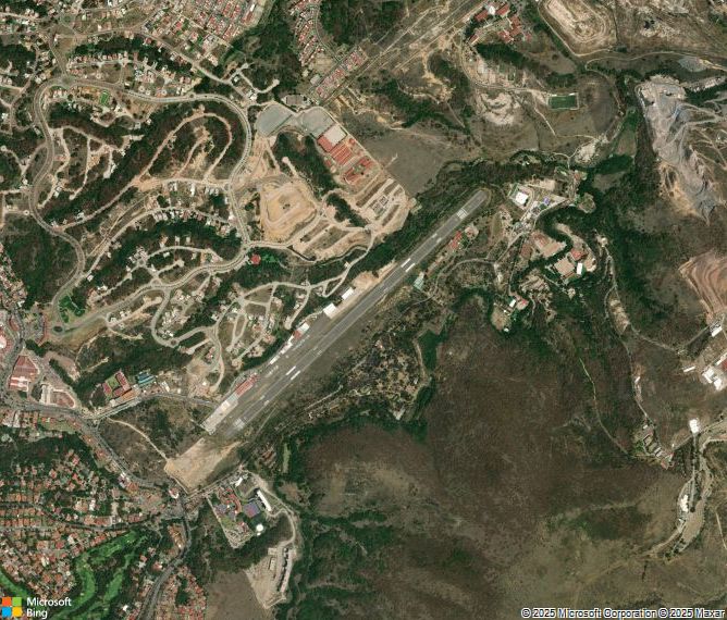 Взлётно-посадочная полоса Mexico City Atizapan Jimenez Cantu Airport