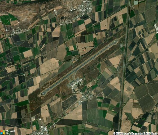 Взлётно-посадочная полоса Morelia International Airport