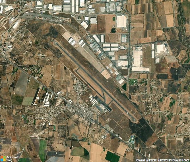 Взлётно-посадочная полоса Silao Del Bajio International Airport
