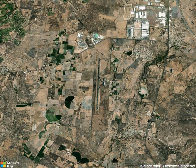 Взлётно-посадочная полоса Aguascalientes International Airport