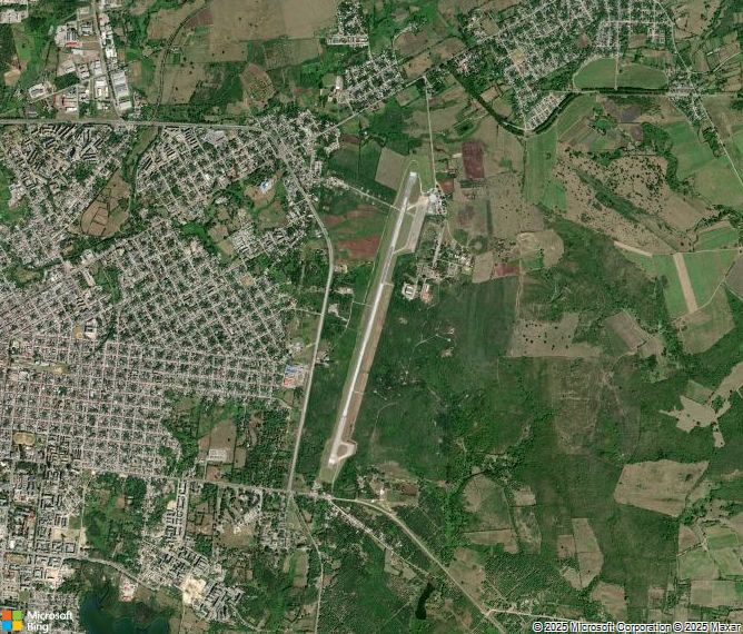 Взлётно-посадочная полоса Cienfuegos Jaime Gonzalez Airport