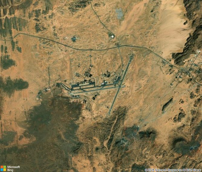 Взлётно-посадочная полоса Tamanrasset Aguenar Airport