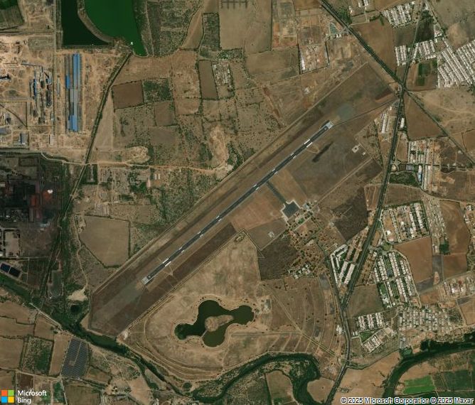 Взлётно-посадочная полоса Kandla Airport