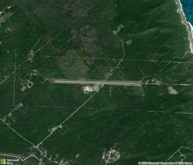 Взлётно-посадочная полоса Deadman's Cay Airport