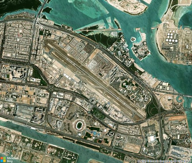 Взлётно-посадочная полоса Abu Dhabi Al Bateen Executive Airport