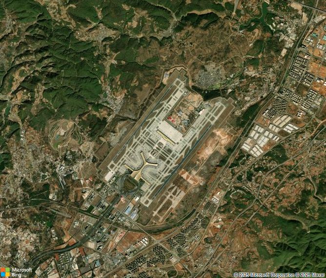 Взлётно-посадочная полоса Kunming Changshui International Airport