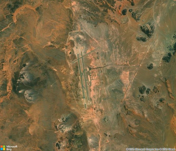 Взлётно-посадочная полоса Ghat Airport