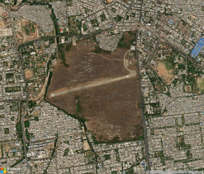 Взлётно-посадочная полоса Kota AIrport