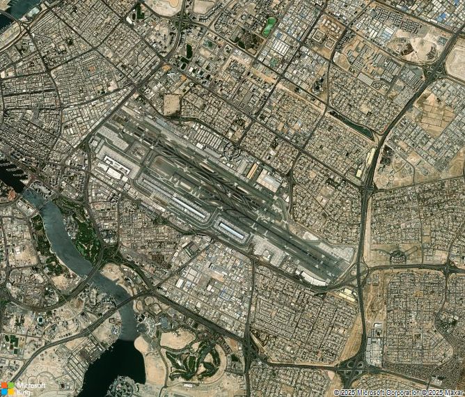 Взлётно-посадочная полоса Dubai International Airport