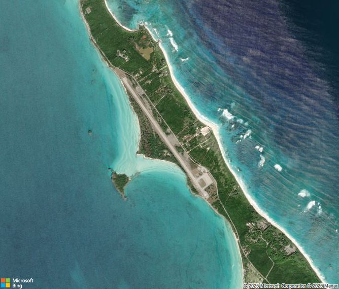 Взлётно-посадочная полоса Governor's Harbour Airport