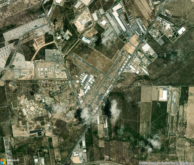 Взлётно-посадочная полоса Monterrey Del Norte International Airport