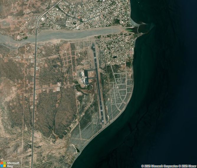 Взлётно-посадочная полоса Loreto International Airport