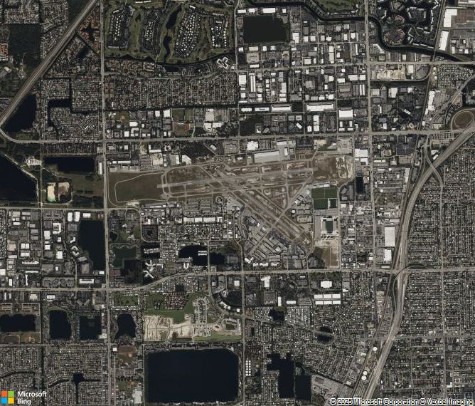 Взлётно-посадочная полоса Fort Lauderdale Executive Airport