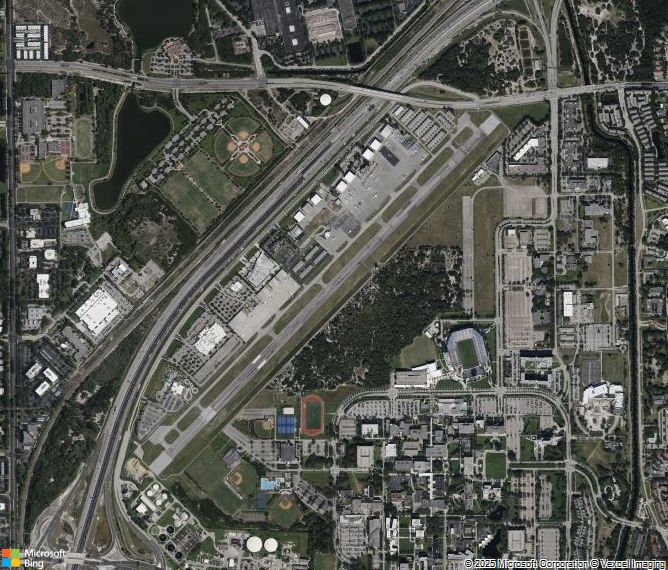 Взлётно-посадочная полоса Boca Raton Airport
