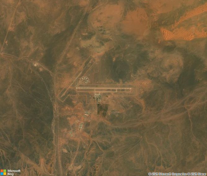 Взлётно-посадочная полоса Illizi Takhamalt Airport