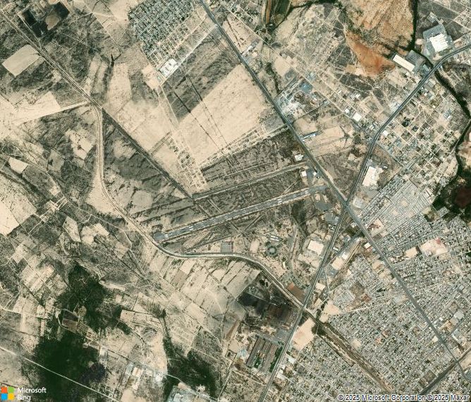 Взлётно-посадочная полоса Monclova International Airport