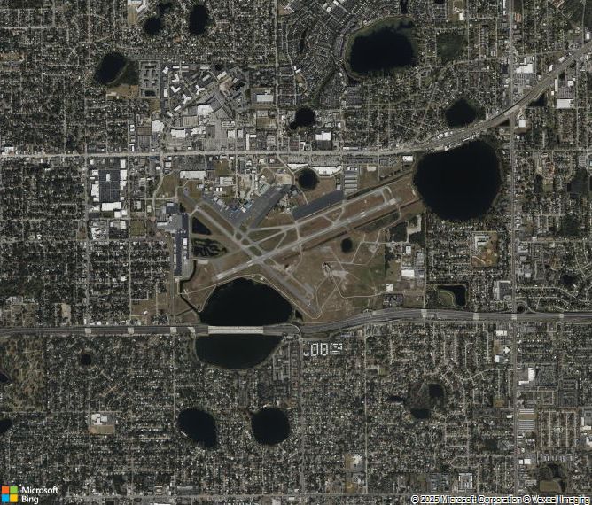 Взлётно-посадочная полоса Orlando Executive Airport