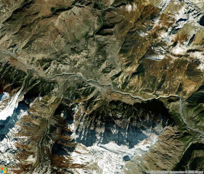 Взлётно-посадочная полоса Manang Airport