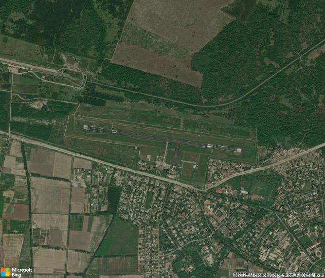Взлётно-посадочная полоса Pantnagar Airport