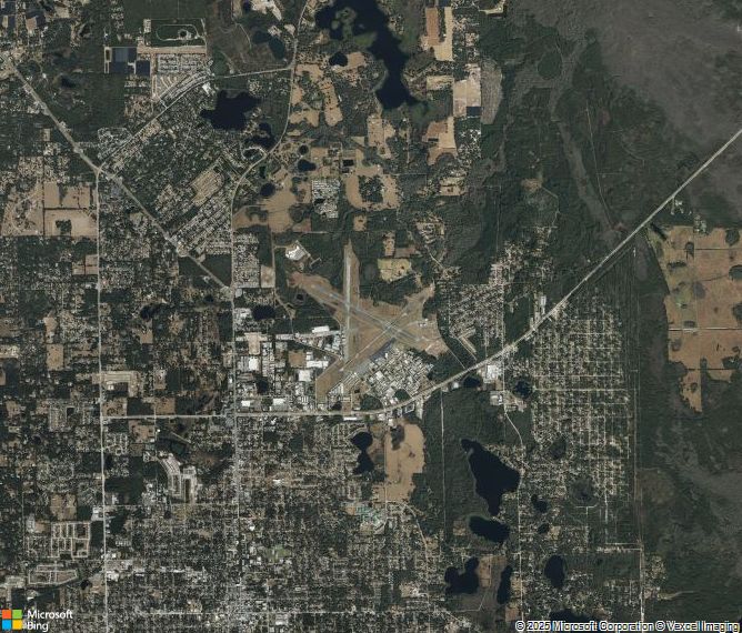 Взлётно-посадочная полоса DeLand Municipal Airport