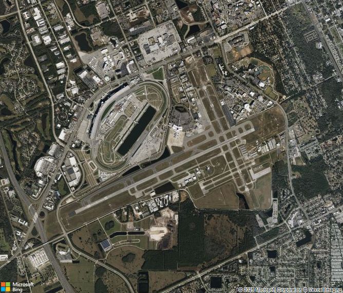 Взлётно-посадочная полоса Daytona Beach International Airport