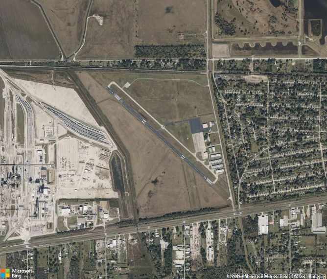 Взлётно-посадочная полоса Beaumont Municipal Airport