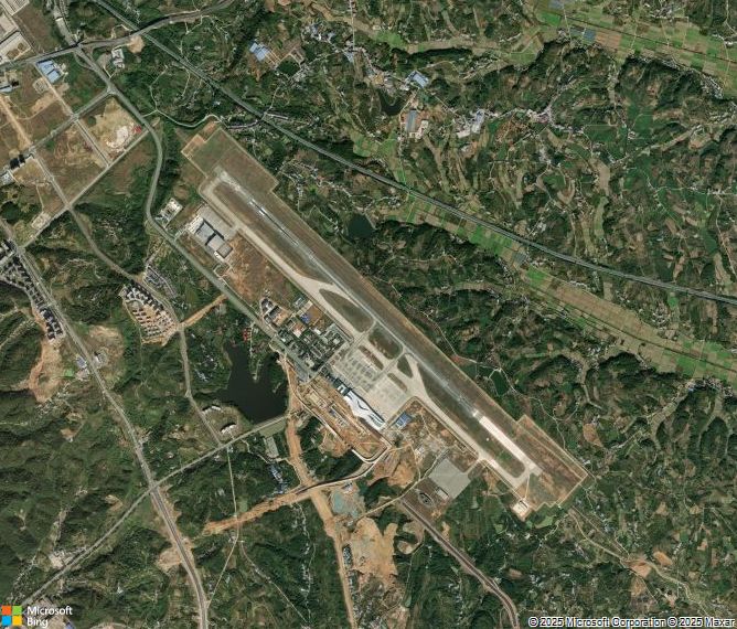 Взлётно-посадочная полоса Yichang Sanxia Airport