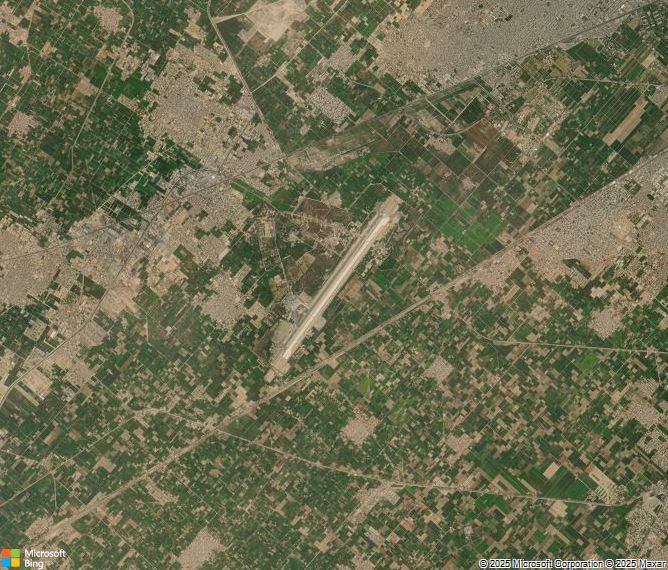 Взлётно-посадочная полоса Faisalabad International Airport