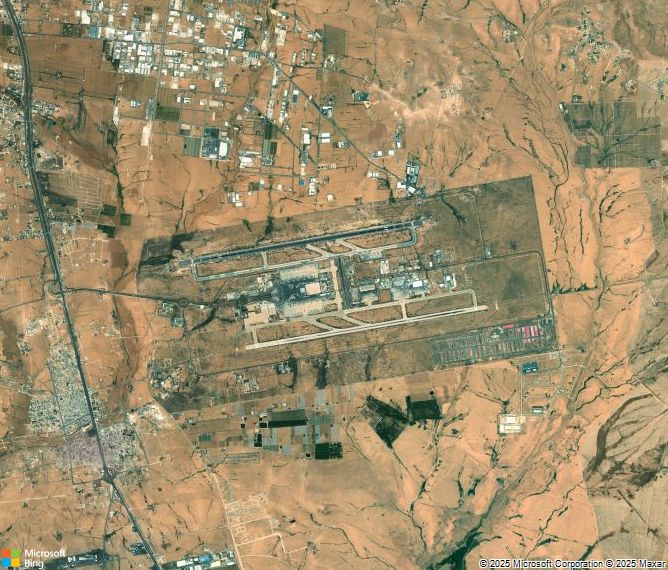 Взлётно-посадочная полоса Amman Queen Alia International Airport