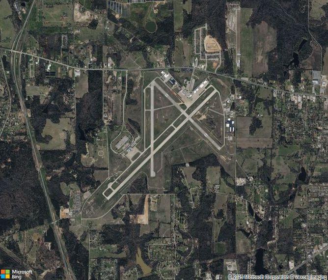 Взлётно-посадочная полоса Tyler Pounds Regional Airport