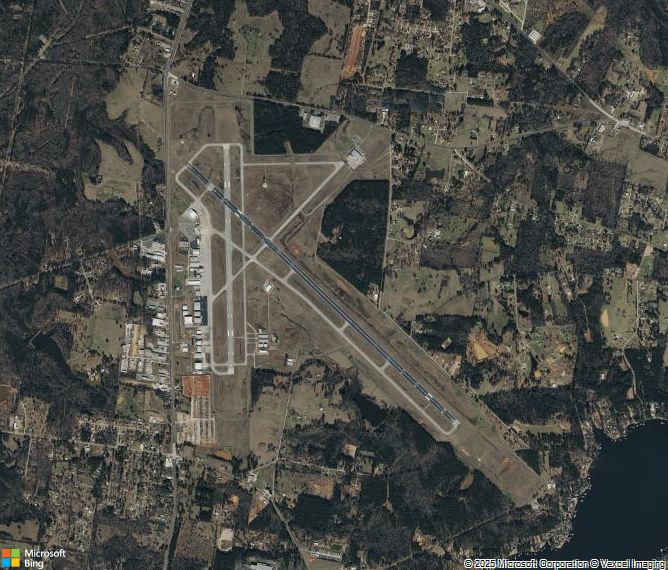Взлётно-посадочная полоса Longview East Texas Regional Airport