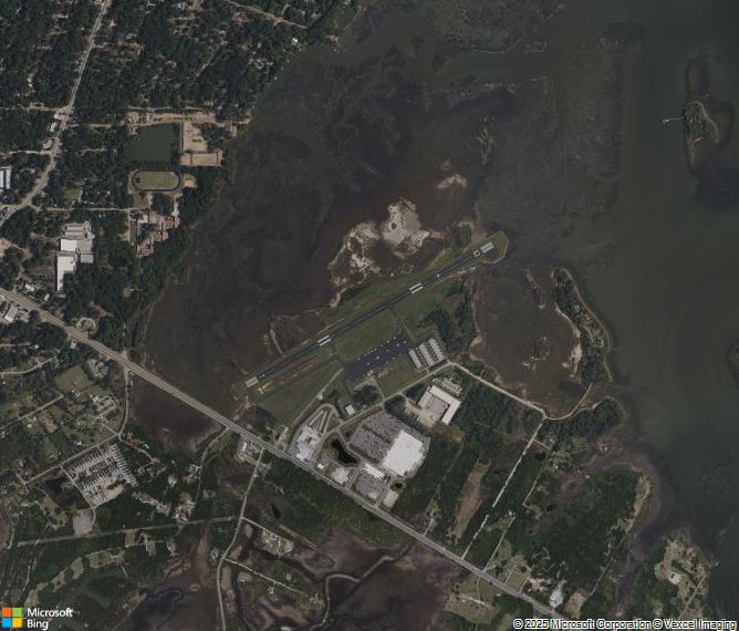 Взлётно-посадочная полоса Beaufort County Airport
