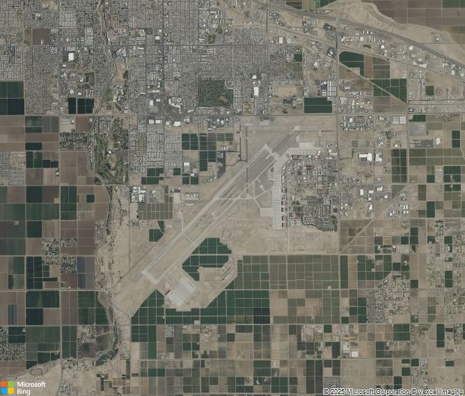 Взлётно-посадочная полоса Yuma International Airport