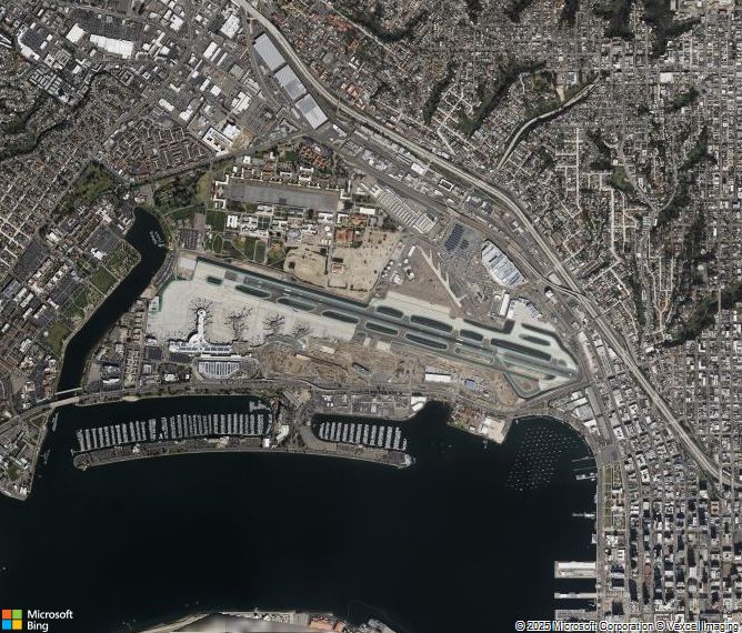 Взлётно-посадочная полоса San Diego International Airport