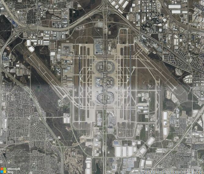 Взлётно-посадочная полоса Dallas Fort Worth International Airport