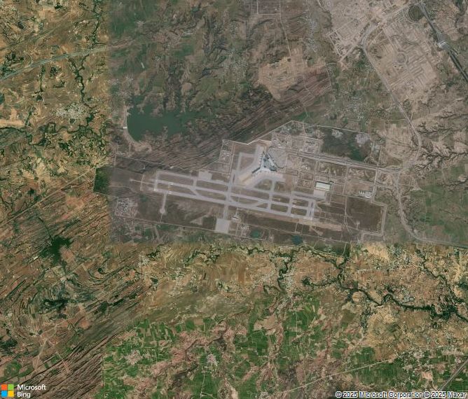 Взлётно-посадочная полоса Islamabad International Airport