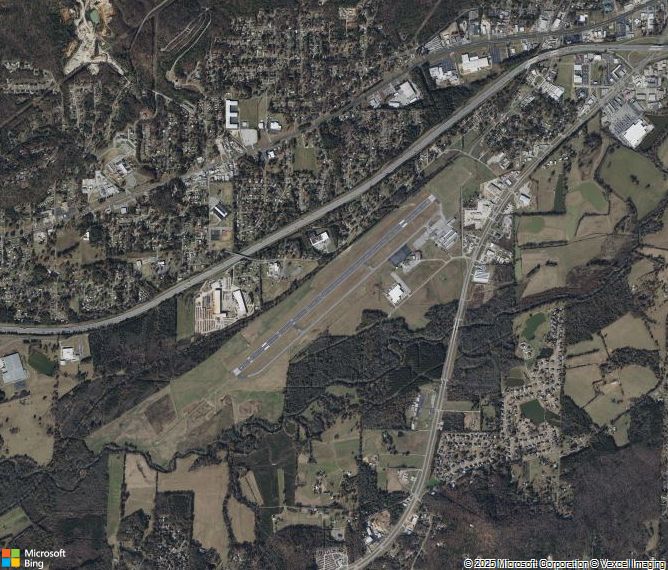 Взлётно-посадочная полоса Anniston Regional