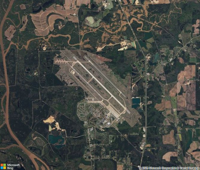 Взлётно-посадочная полоса Columbus Air Force Base