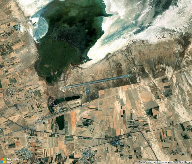 Взлётно-посадочная полоса Arak Airport